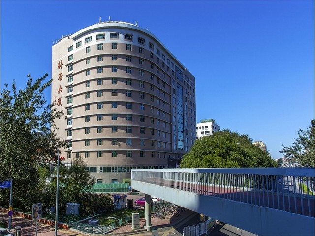 500吨履带吊租赁费用